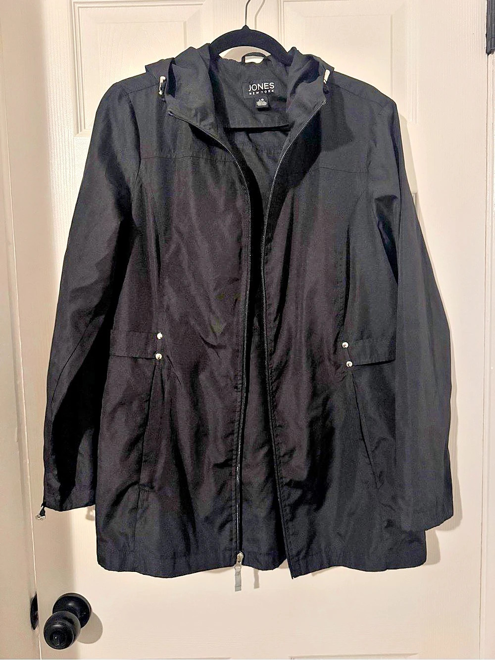 Jones New York Ladies' Parka in a Pocket Rain Jacket Black